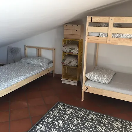 La Lecciona Bed & Breakfast *